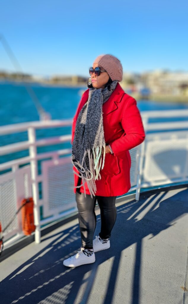 Showing woman looking out in the horizon after finding life purpose woman looking out in the horizon, Embracing the Unknown to Find Life Purpose After 35
